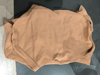 Body - 3 M - c&a