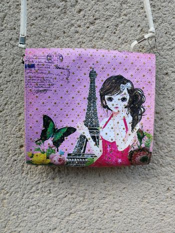 Sac pochette rose Paris