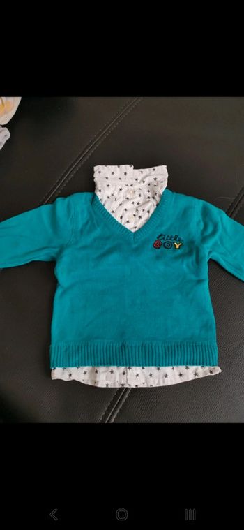 Pull chemise Kiabi 6 mois.