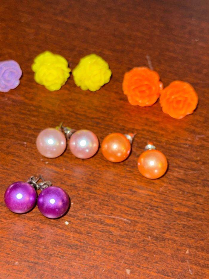Lot de 8 paires de boucles d’oreilles neuves - photo numéro 6