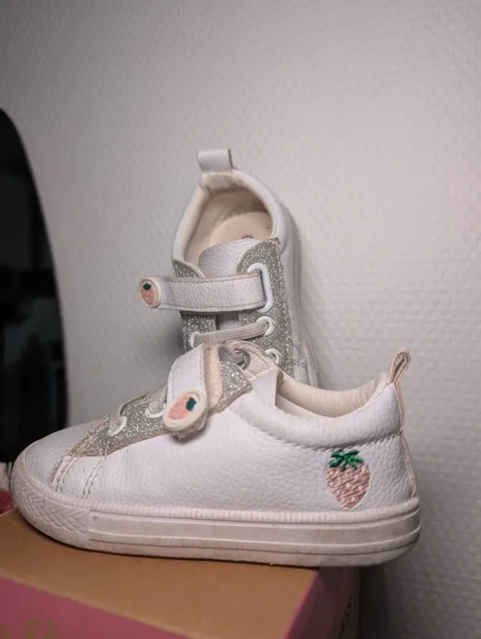 Baskets - Freemous - taille 22 - photo numéro 2