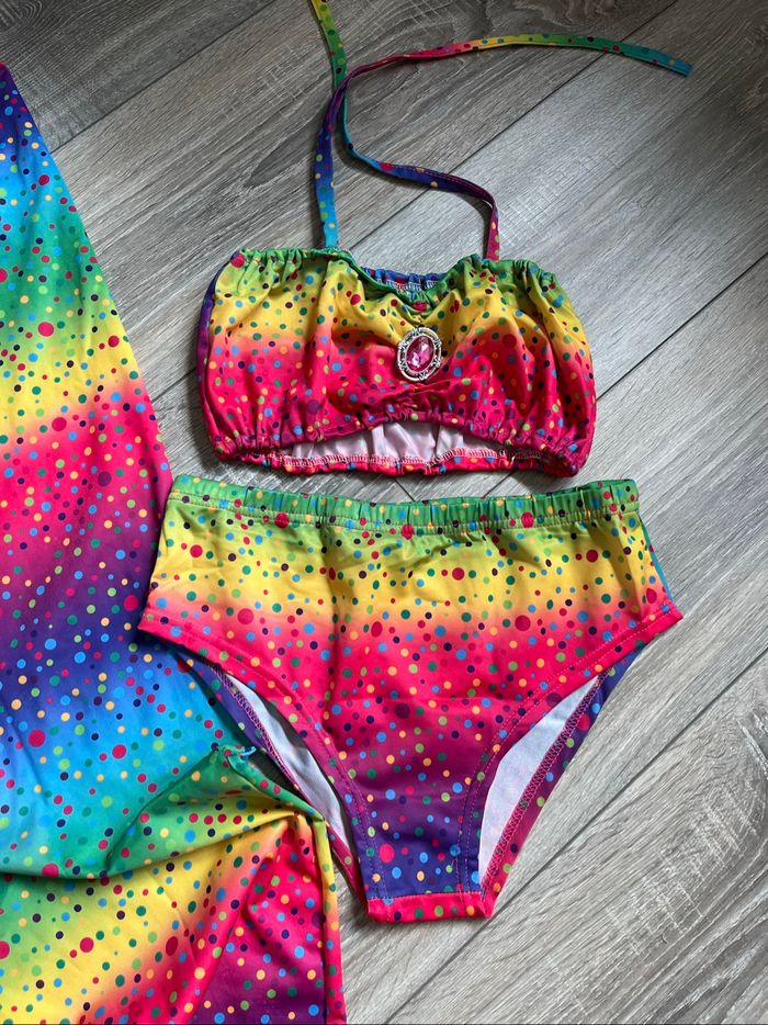 Maillot de bain fille avec queue de sirène - photo numéro 2