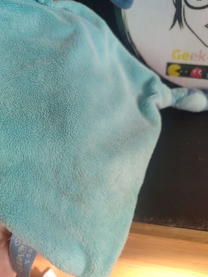 Doudou plat noeuds Bourriquet bleu mauve fleur Disney violet ancien vintage - photo numéro 3