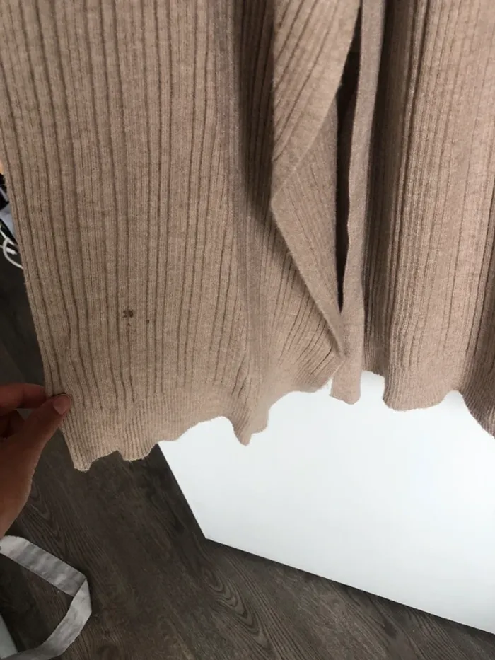 Gilet long cache cœur ceinture grossesse beige crème primark maternity - photo numéro 8