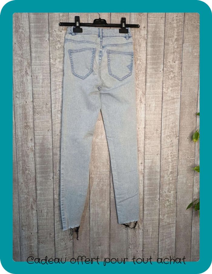 Jean taille haute Jennyfer 32 - photo numéro 6