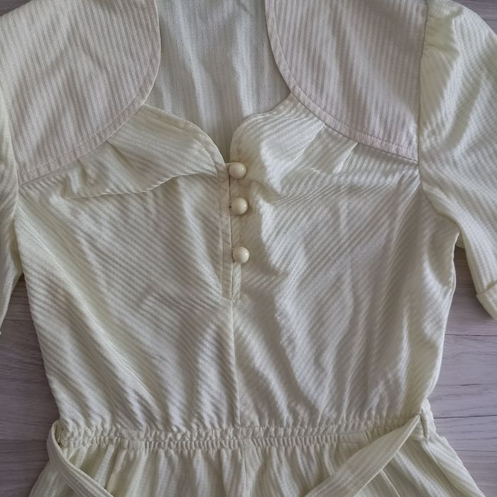 Robe longue jaune vintage taille 38 - photo numéro 4