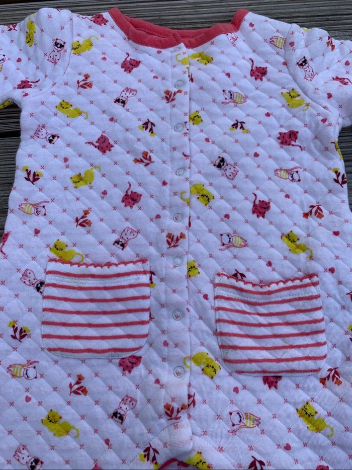 Pyjama une pièce - photo numéro 2