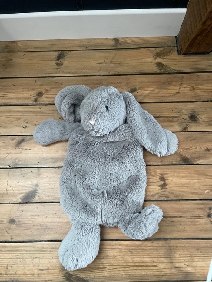 Range, pyjama, lapin