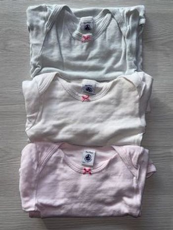 3 bodies, Petit bateau, 3 ans