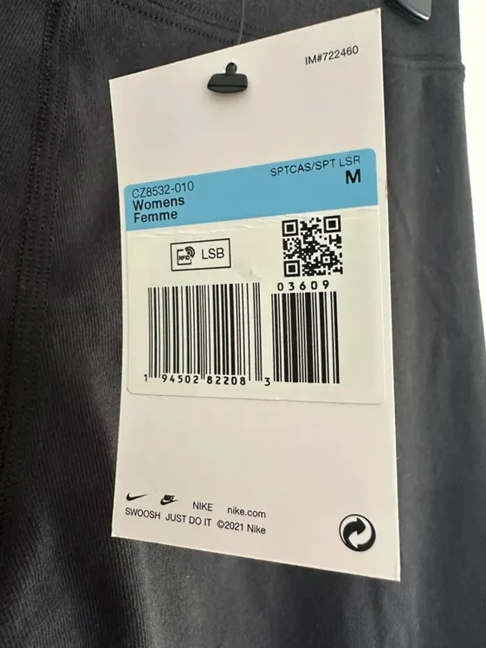 Leggings Nike longueur 7/8 neuf avec étiquette, taille M - photo numéro 2