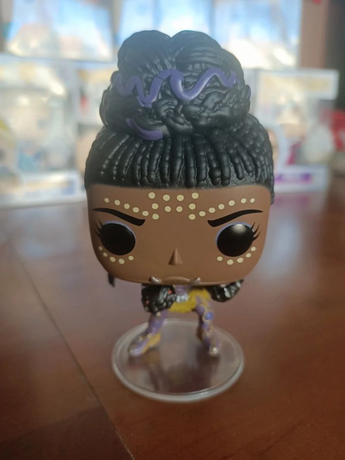 Figurine funko pop Marvel black panther n°276 shuri - photo numéro 7