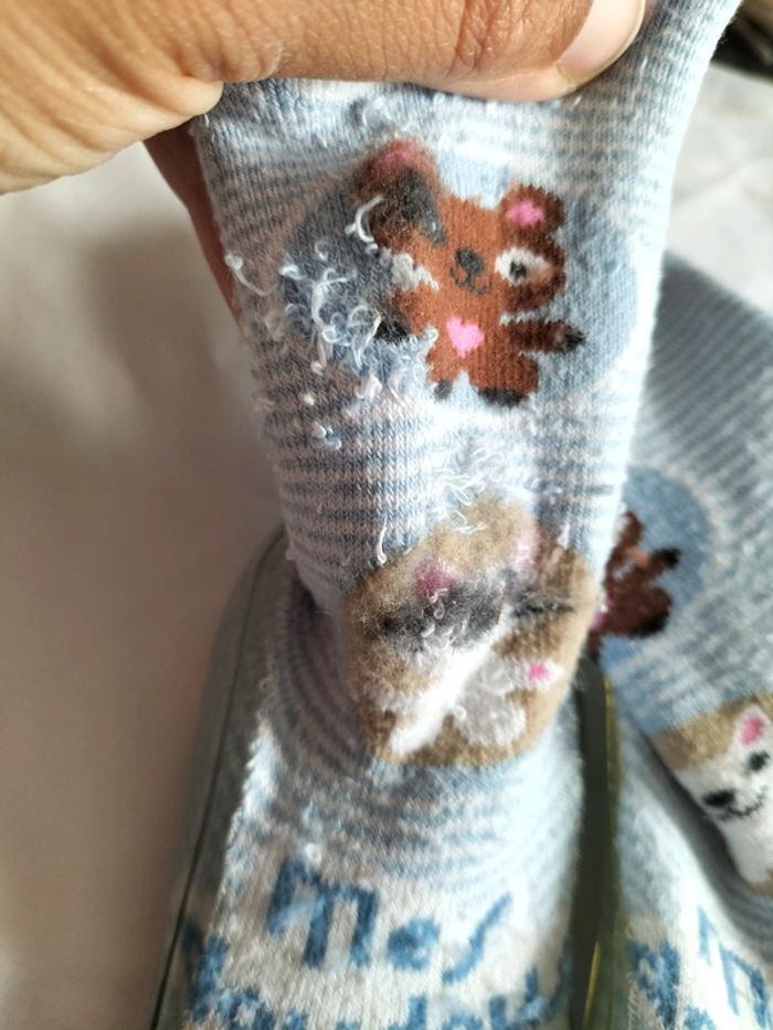 Chaussettes antidérapantes taille 21/22 - photo numéro 2