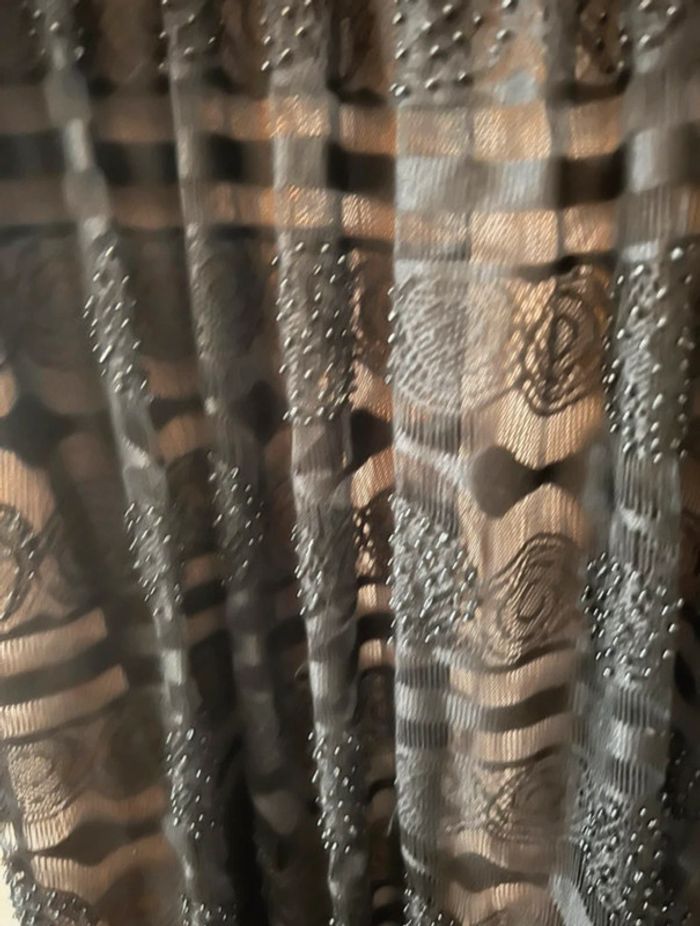 Robe dentelle noire brodée perles rocailles taille 34 - BCBGmaxazria - photo numéro 5