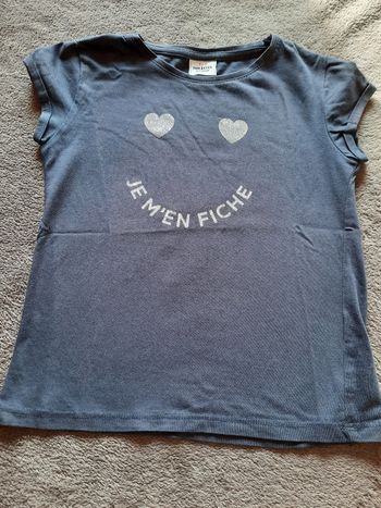 Tee-shirt tape à l'œil