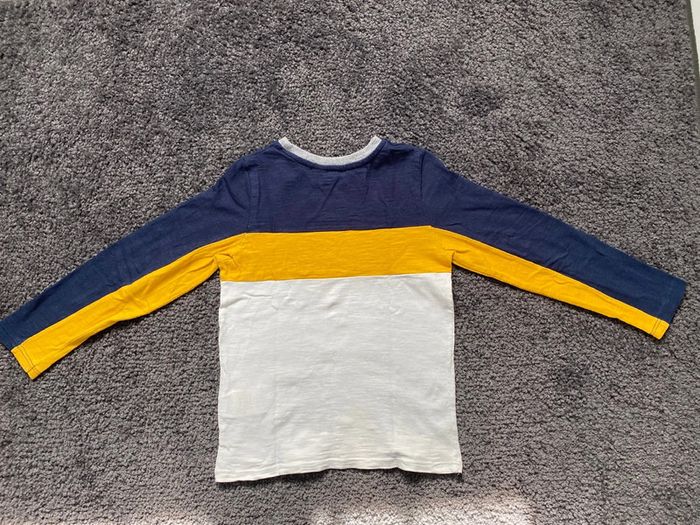 T-shirt Okaïdi taille 6 ans - photo numéro 4