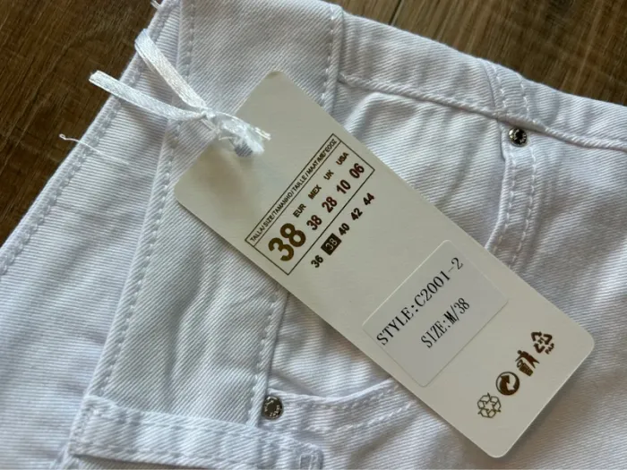 Jean femme jean slim push up blanc taille 38 taille M neuf - photo numéro 2