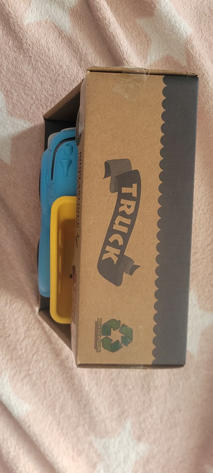 Camion benne,  marque TRUCK,  bioplastique,  Neuf - photo numéro 3