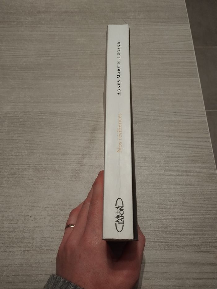 Livre Agnès Martin-Lugand - photo numéro 3
