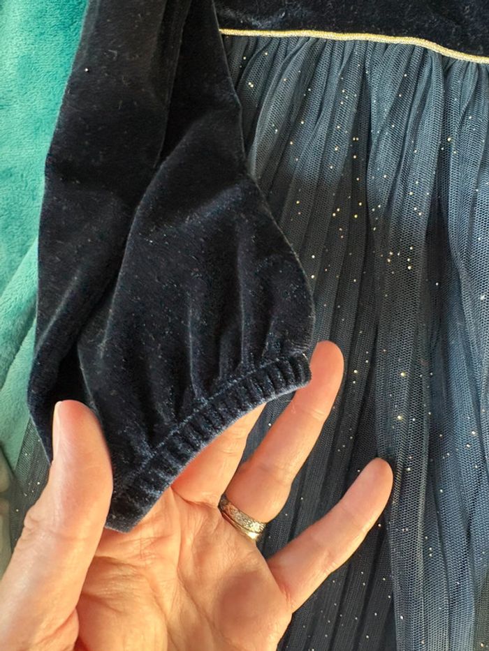 Robe de Noël velours bleu 6 ans - photo numéro 5