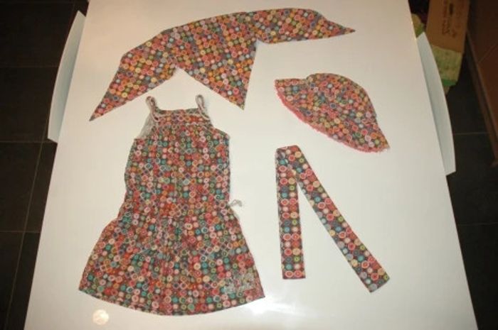 Bel ensemble 4 pièces Ikks 5 ans