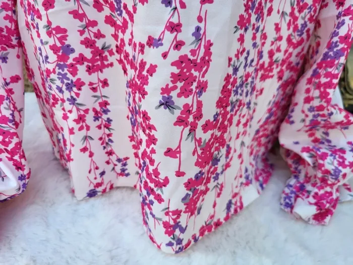 Blouse fleuri fluide ivoire rose mauve taille 48 - photo numéro 5