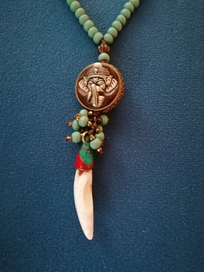 Collier en perles - photo numéro 2