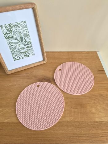 Dessous de plat rose 