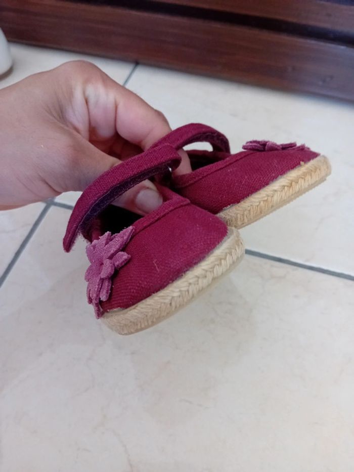 Ballerines bébé t.17 Titanitos 🌸🤍 - photo numéro 6