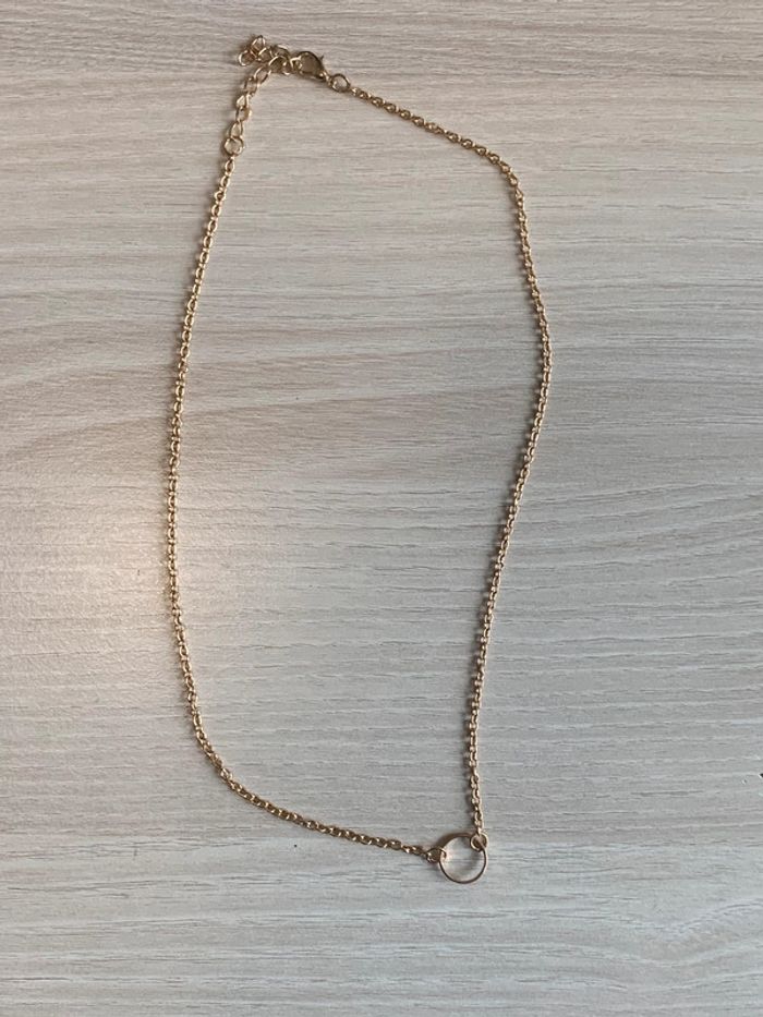 Collier doré. - photo numéro 4