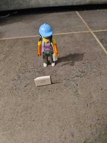 Playmobil adolescente avec son ordinateur 6828