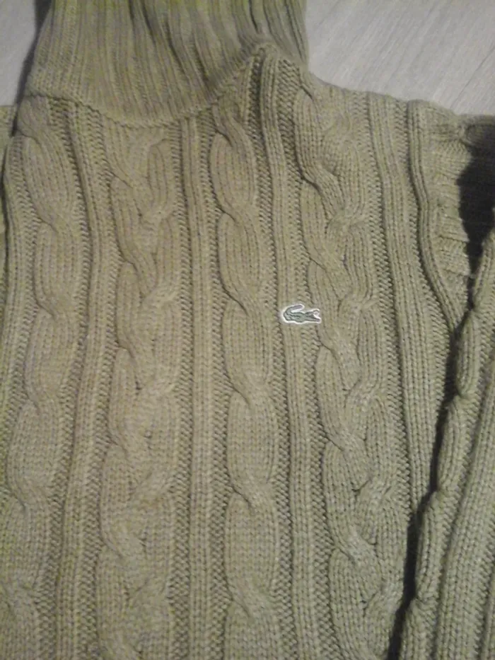 Pull en laine lacoste col roulé - photo numéro 2
