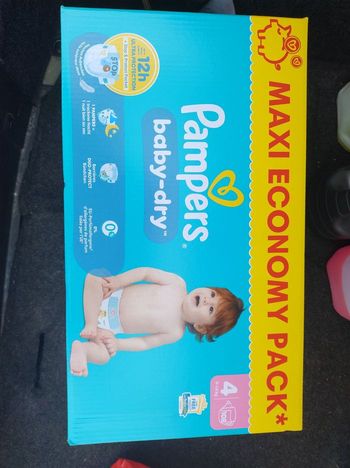 Pack de 108 couches Pampers baby dry taille 4