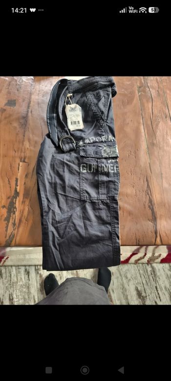 Cargo Kaporal neuf avec étiquettes 