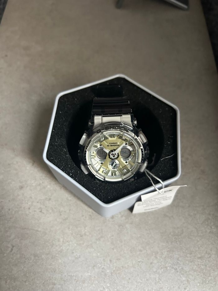 Montre G shock - photo numéro 3