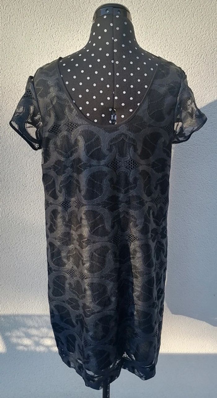 Robe courte fluide légère noir brillant Taille S Cop Copine - photo numéro 4