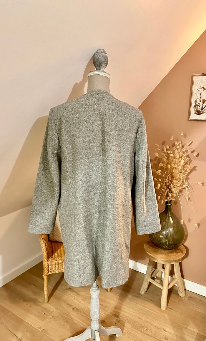 💜 Veste longue grise camaïeu taille 38/40 💜 - photo numéro 4