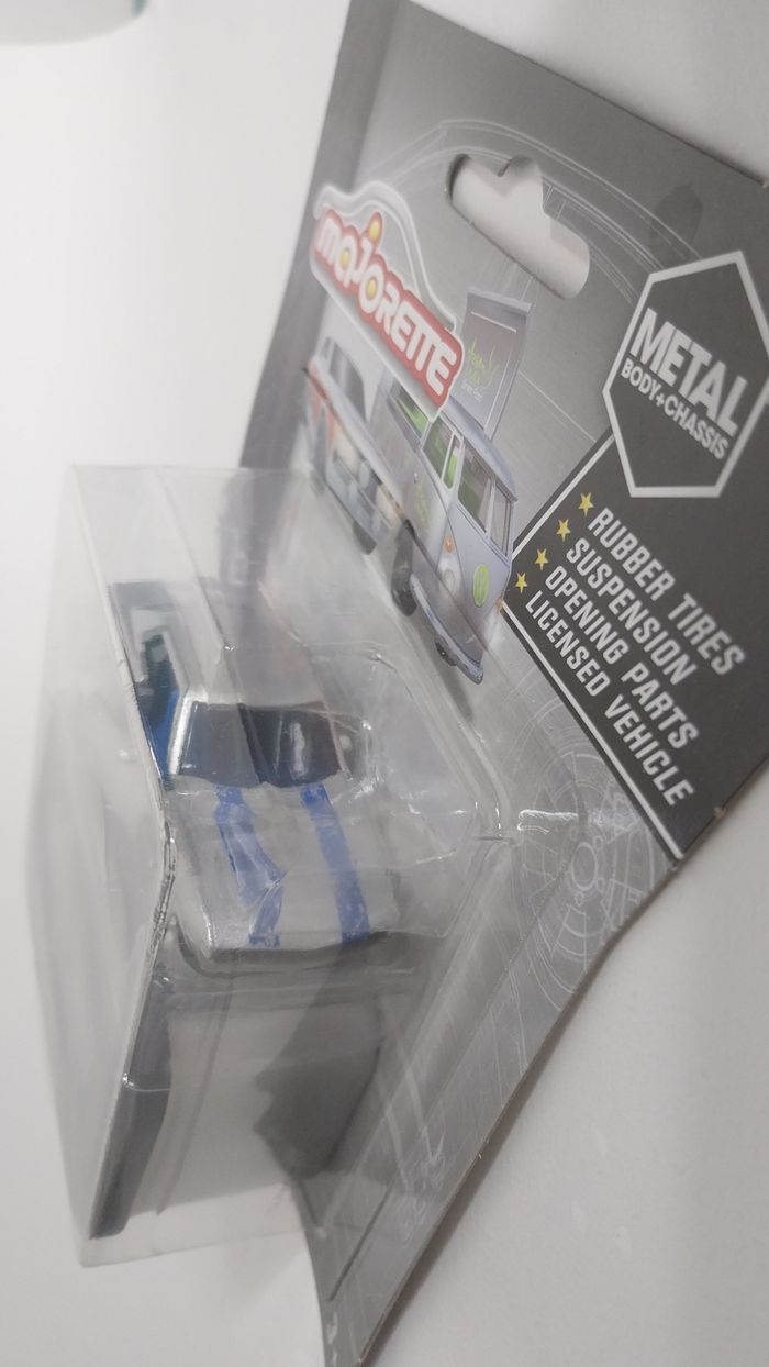 Majorette Toyota Celica GT Coupé Série Métal - photo numéro 3