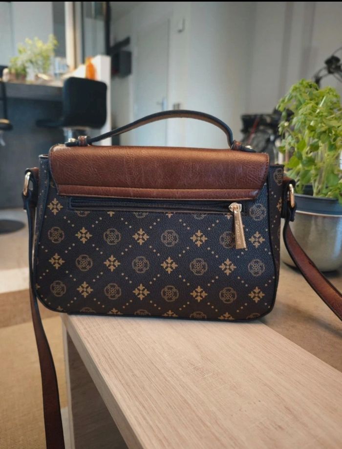 sac a main avec bandoulière et rombes marron inspi Lu Vi - photo numéro 4