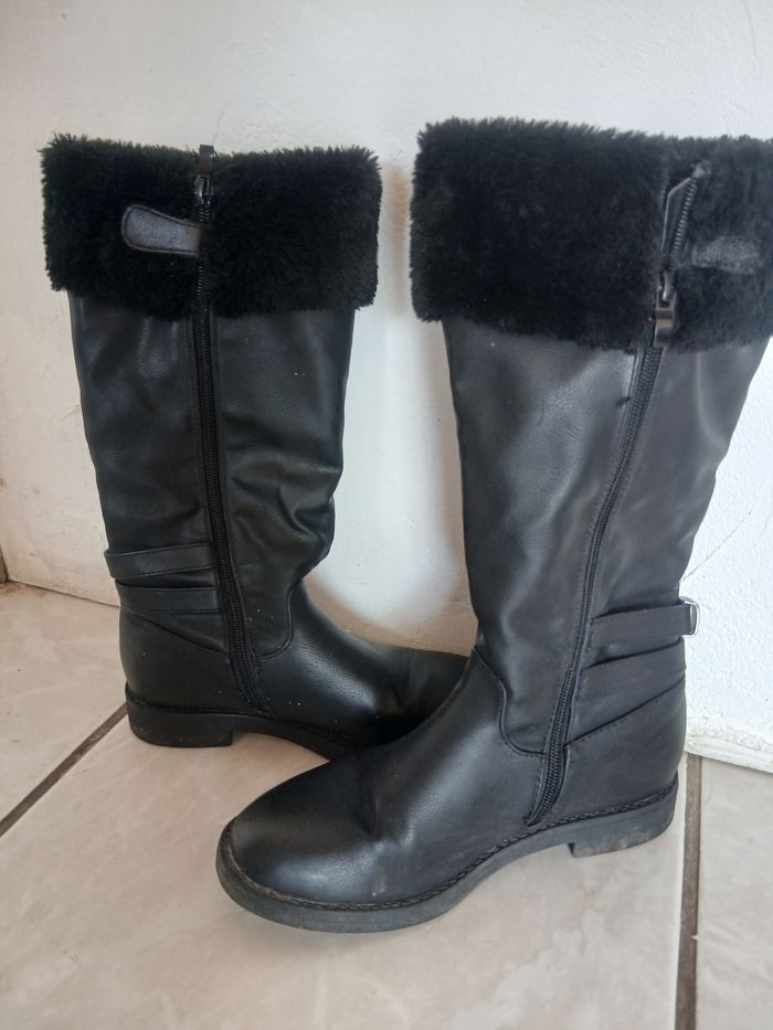 Bottes noires pomaires 35 - photo numéro 3
