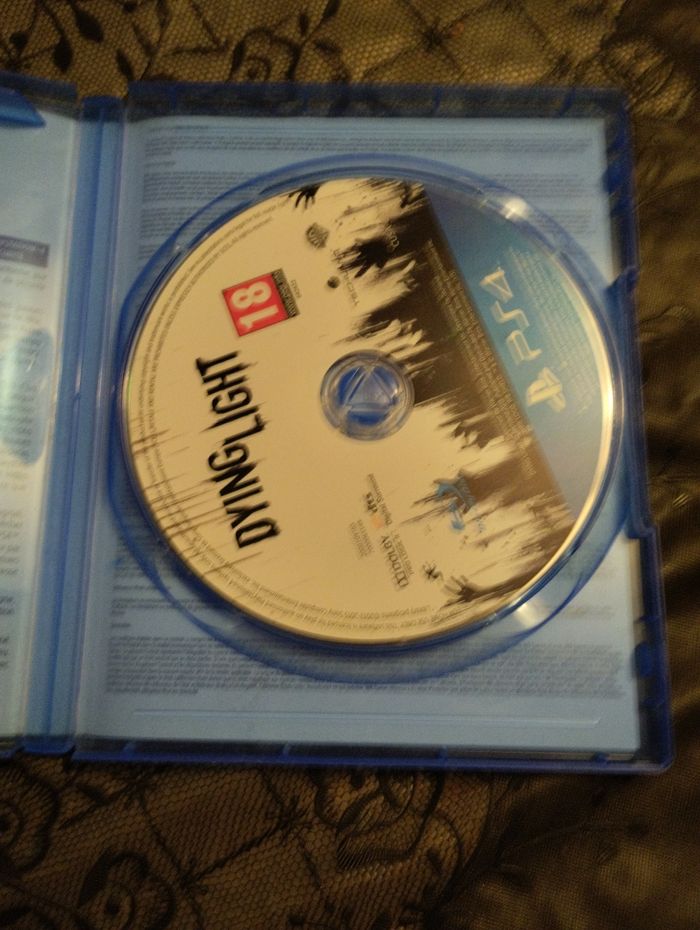 Jeux vidéo Ps4- dying light - horreur - photo numéro 3