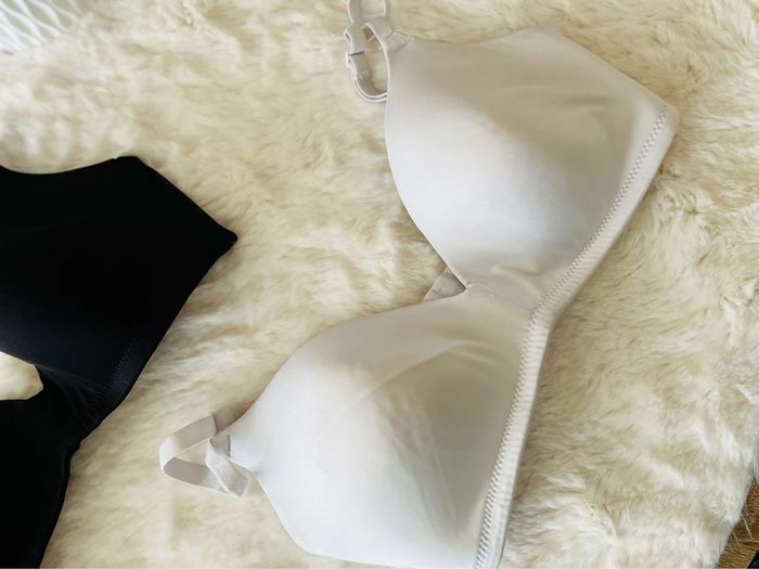 Lot soutien gorge 75D - photo numéro 4