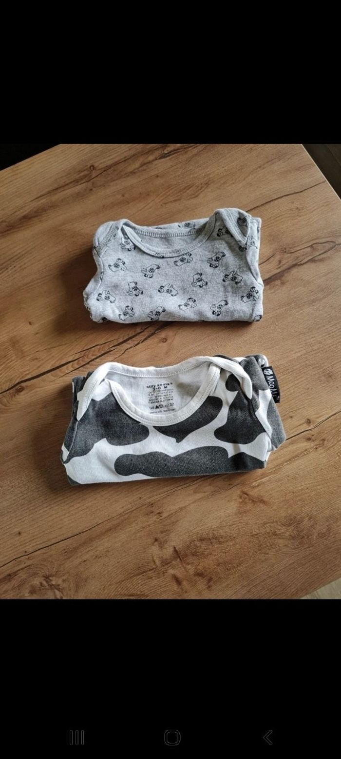 Bodies manches courtes 3mois