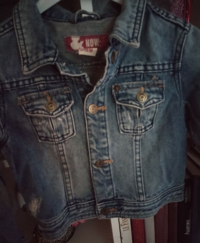 Jolie Veste en jeans courte 6/7 ans 100% coton neuve - photo numéro 8