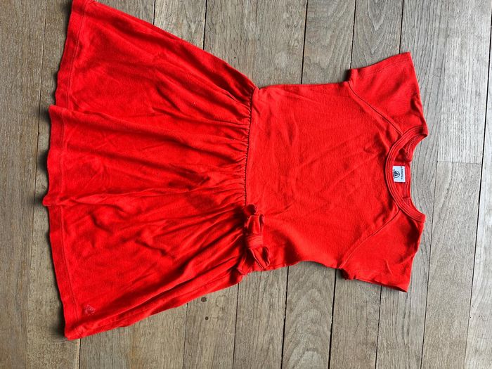 Robe rouge Petit Bateau 6 ans