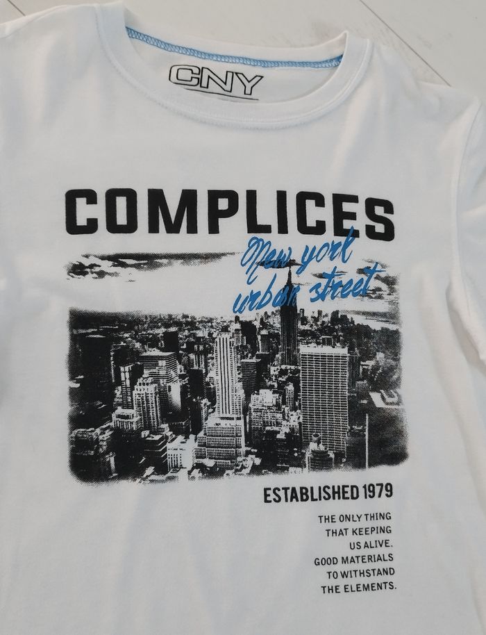 Tee shirt 11/12 ans - photo numéro 2