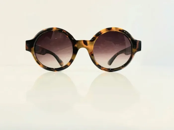Lunette de soleil mixte Polarisée marron léopard verres dégradés uvprotection catégorie 3 - photo numéro 2