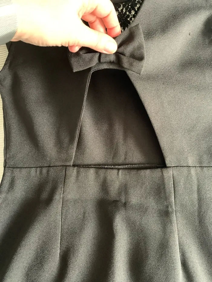 Robe cintrée - photo numéro 5