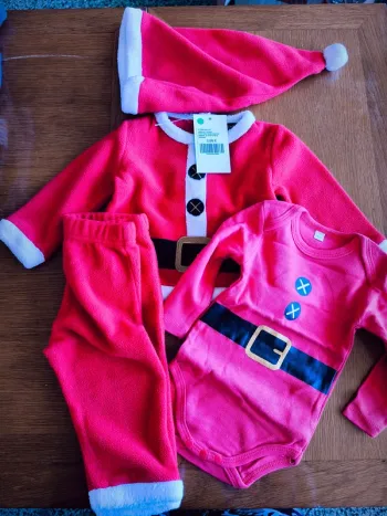 309669 pyjama 4 pièces haut+bas+body+bonnet garçon 12 mois (74) in extenso