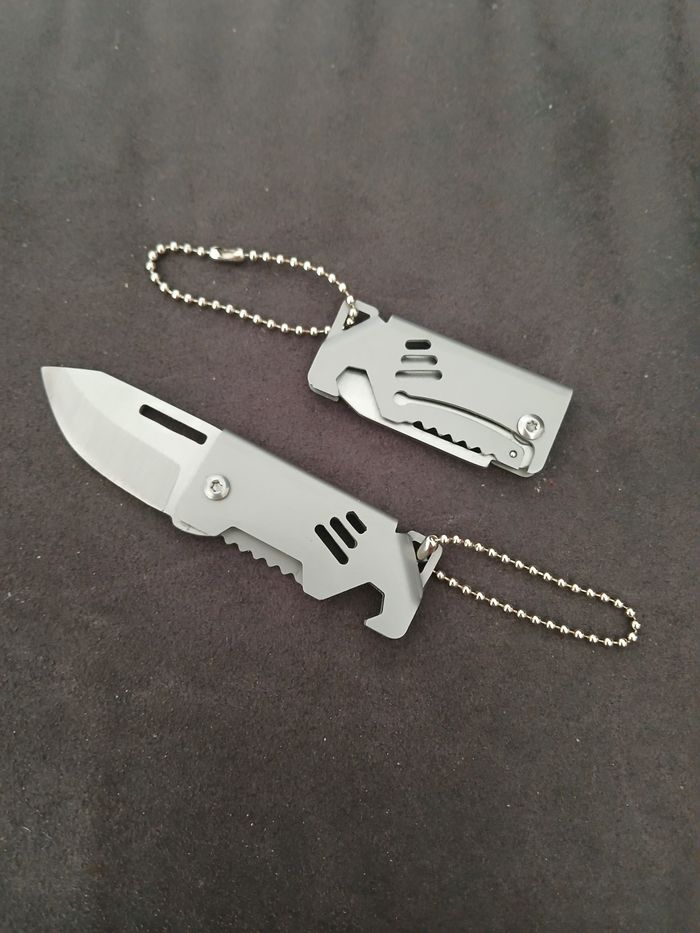 Lot 2 minis couteaux pliants