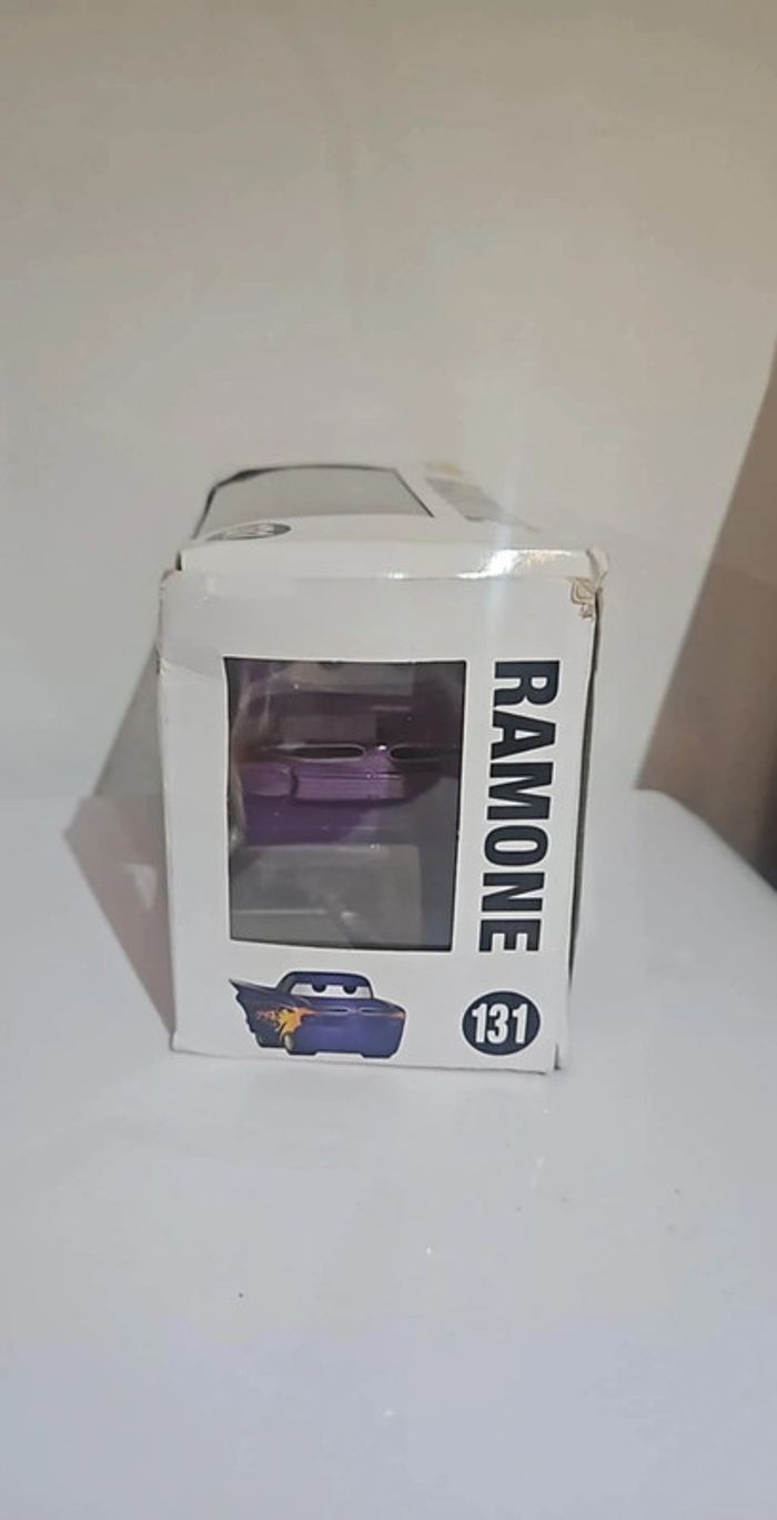 Funko pop 131 ramone violet - photo numéro 2